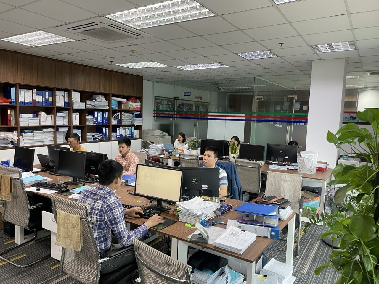 Ảnh VP làm việc