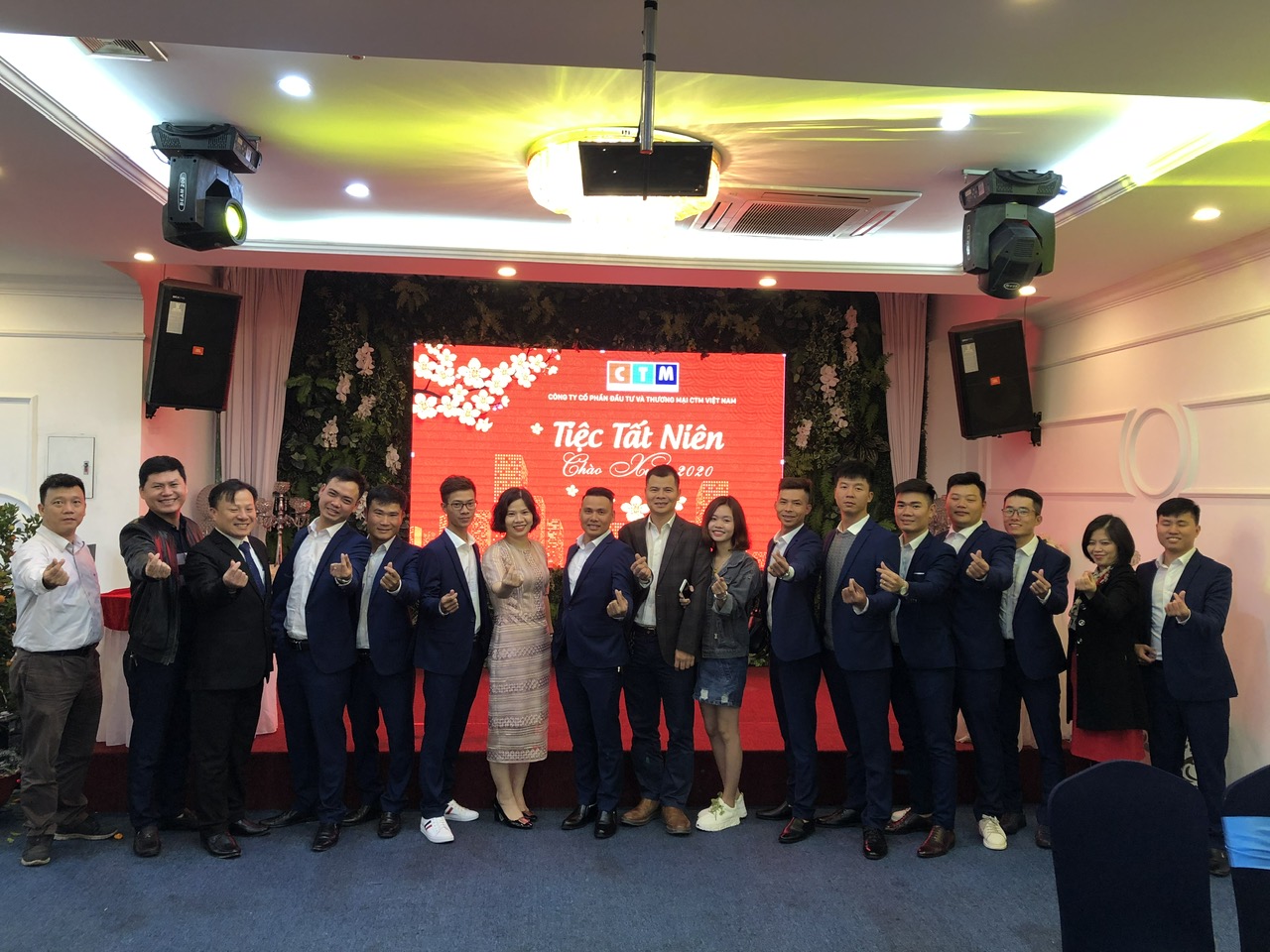 Tất niên 2020